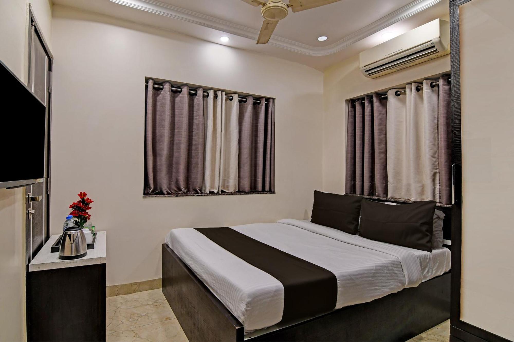 Hotel O Shivaalay Inn Near Newtown Bus Stand Kolkata Bagian luar foto